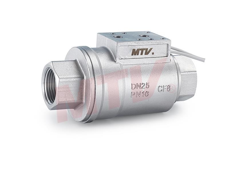 Válvula coaxial roscada neumática serie 601 con interruptor magnético